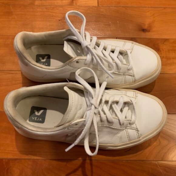 Veja White Campo Leather Low-Top Sneaker Shoes Women's Size 8 - Picture 5 of 11